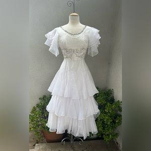 Vintage gorgeous Wedding white chiffon tiered dress beaded Sz XS by Emma Domb CA